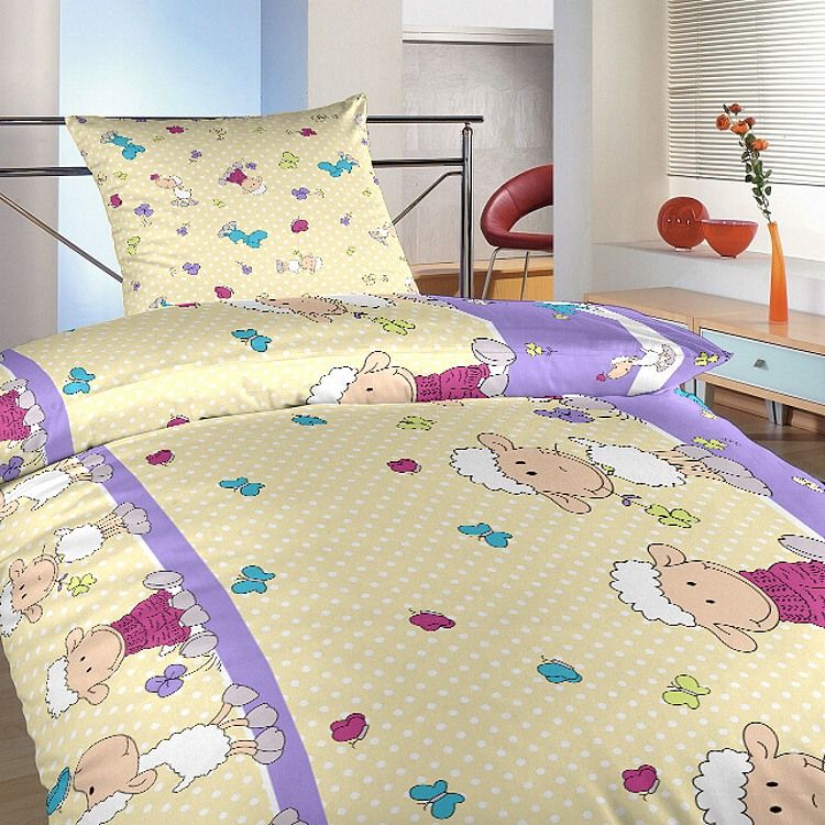S detským motívom ovečiek kvalitné detské bavlnené posteľné obliečky Ovečky veľké fialové, Dadka