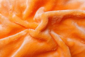 Kvalitná plachta z mikroflanel vo farbe svietivo oranžovej, | rozmer 90x200 cm., rozmer 180x200 cm.
