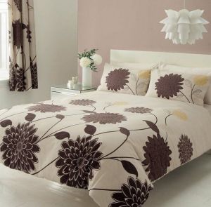 Kvalitné krepové obliečky s veľkými hnedými kvetmi Valerie béžová, | 35x45 cm povlak, 70x90 cm povlak